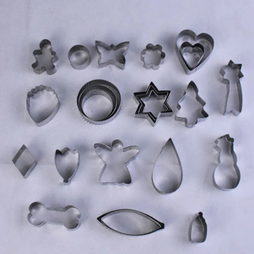 25 Pieces Cookie Cutter Set with Cardboard Box