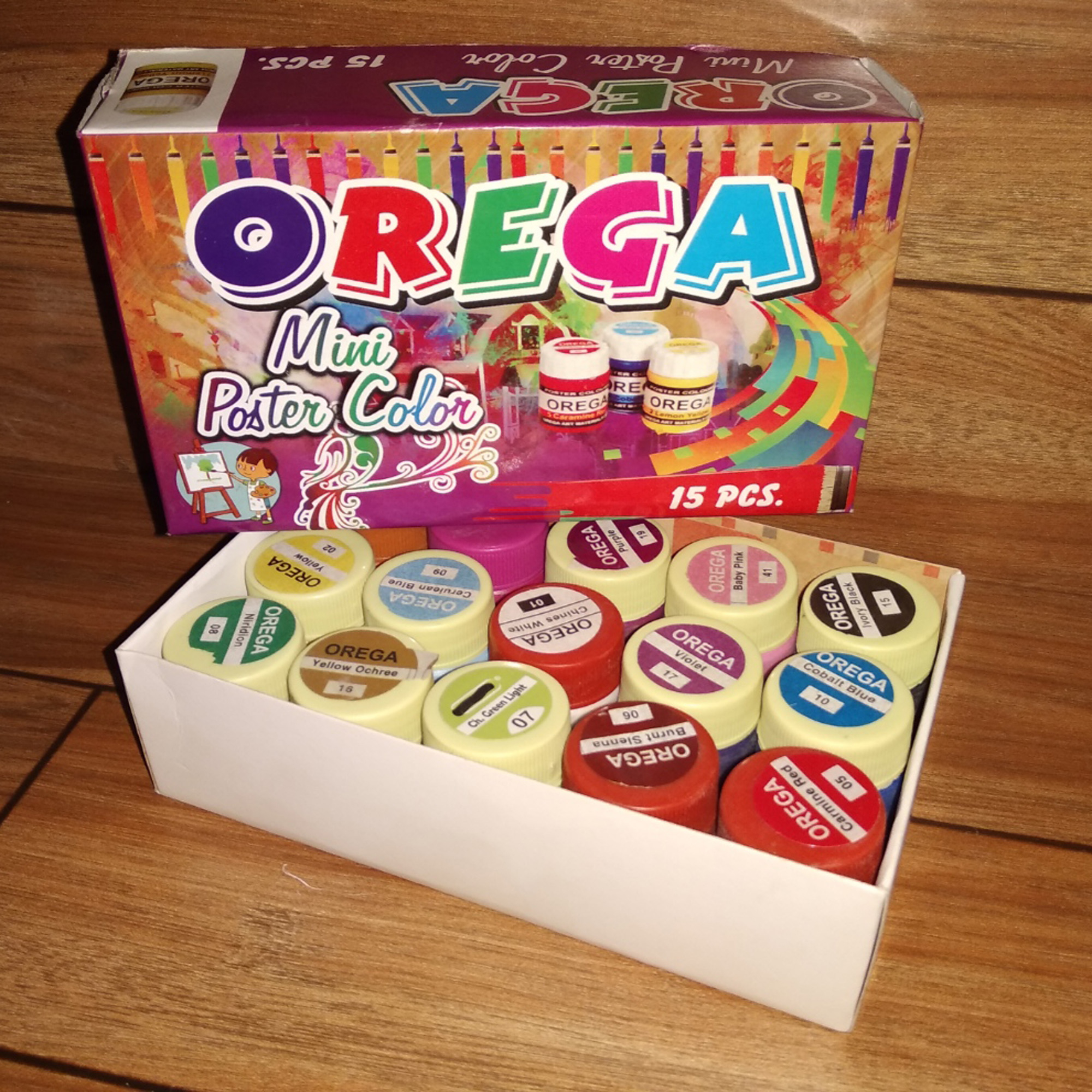 1 box of 15 Orega Poster Color / Colors - 15 different shades bottles 15cc / Ore