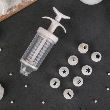 8 Piece's Set - Cupcake Filling Injector Cake Icing Decorating Set Frosting Cook