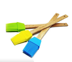 Random Color Wooden Handle Silicon Kitchen Basting Oil Brush